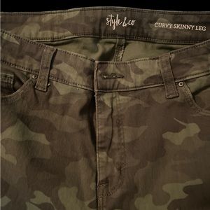 Green Camo Size 12 Style and Co Jeans-